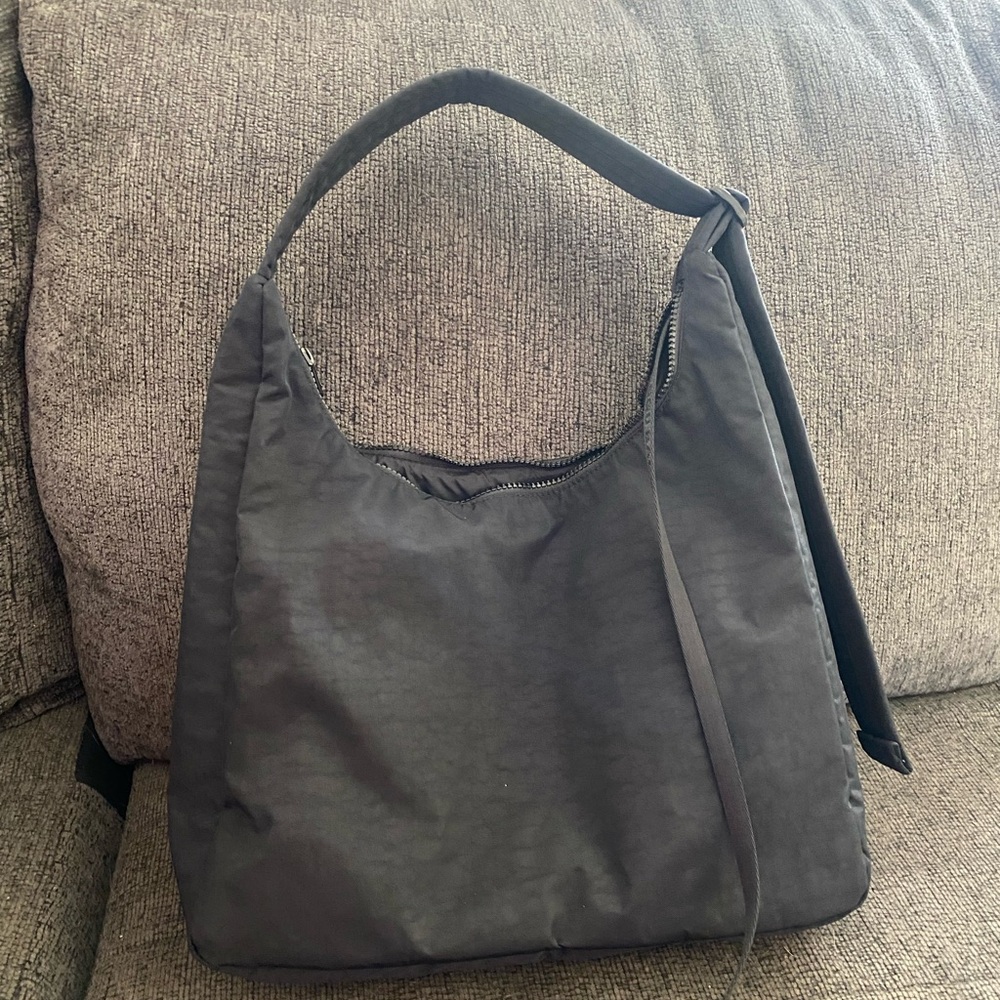 BAGGU Black Shoulder Bag